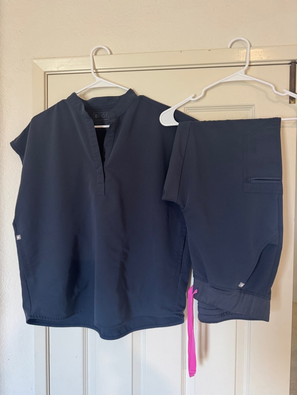 Figs Navy Medical Scrub Set